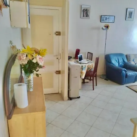 Appt Spacieux, Centre Ville 3 Min A Pieds A Monaco * Beausoleil