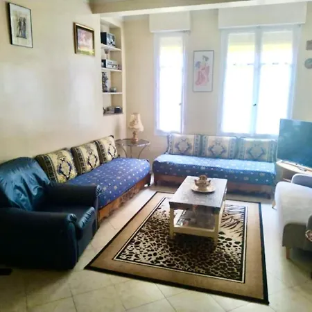 Appt Spacieux, Centre Ville 3 Min A Pieds A Monaco * Beausoleil